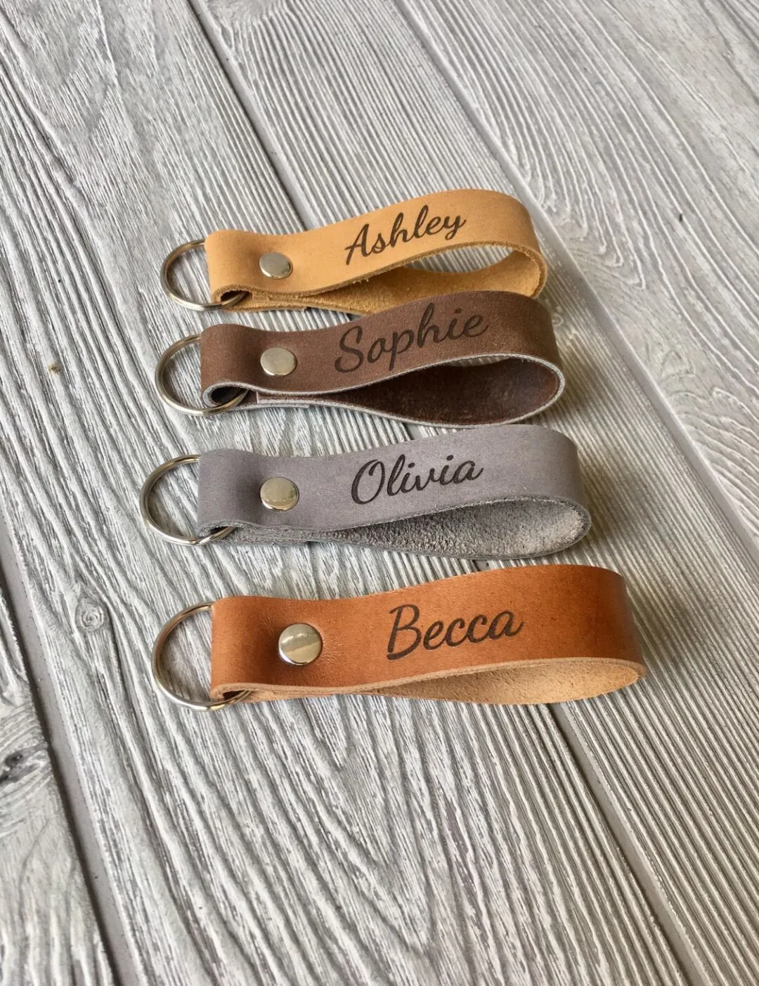 Custom Leather Keychain, Personalized Leather Key Ring, Engraved Monogram Keychain, Christmas Gift, Name Tag, Customizable Key Holder