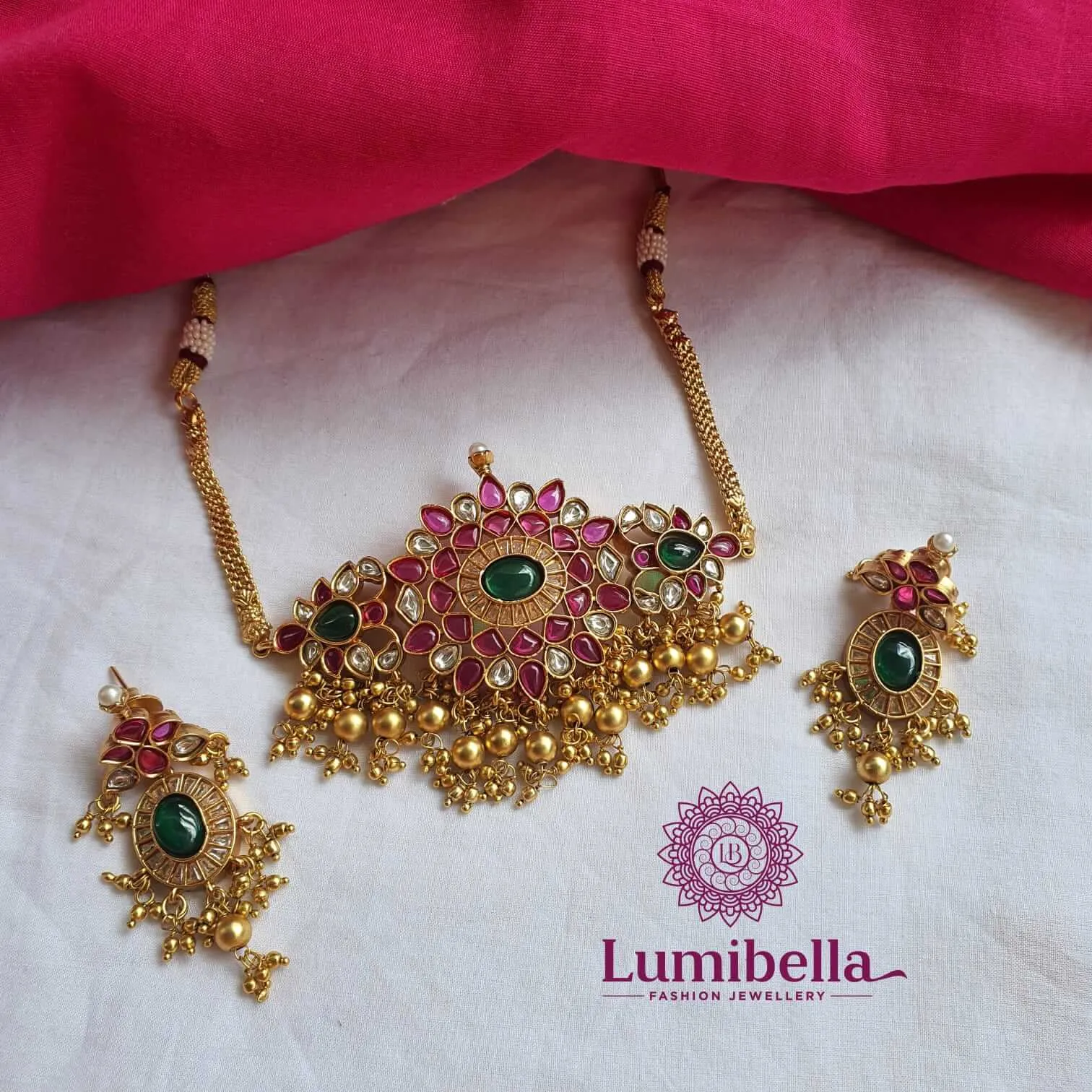 Kemp Short Choker