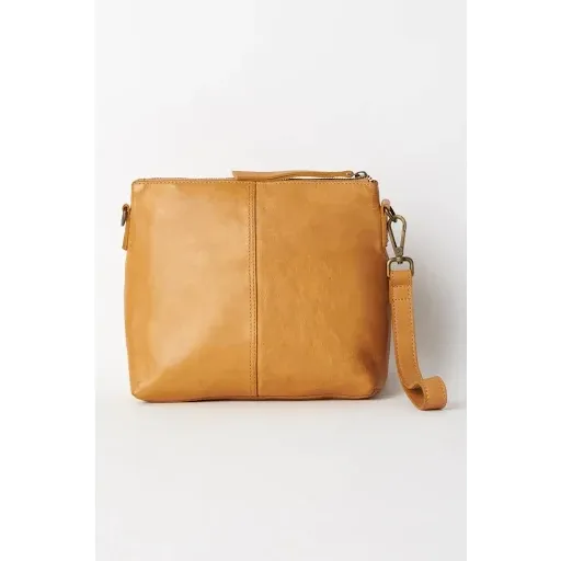 large essential pouch