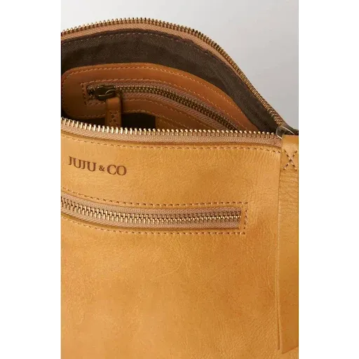 large essential pouch