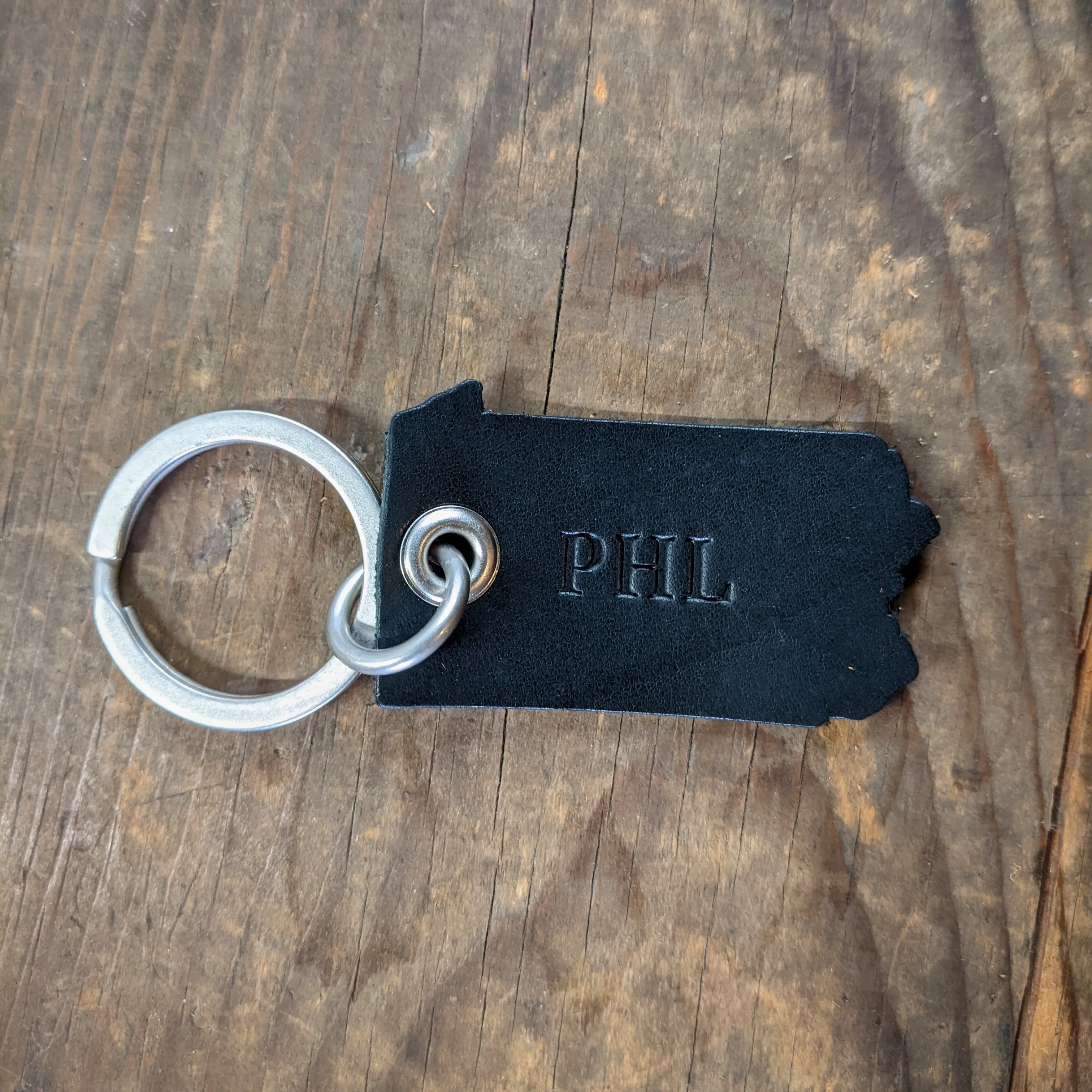 Personalized Leather Pennsylvania State Outline Keychain