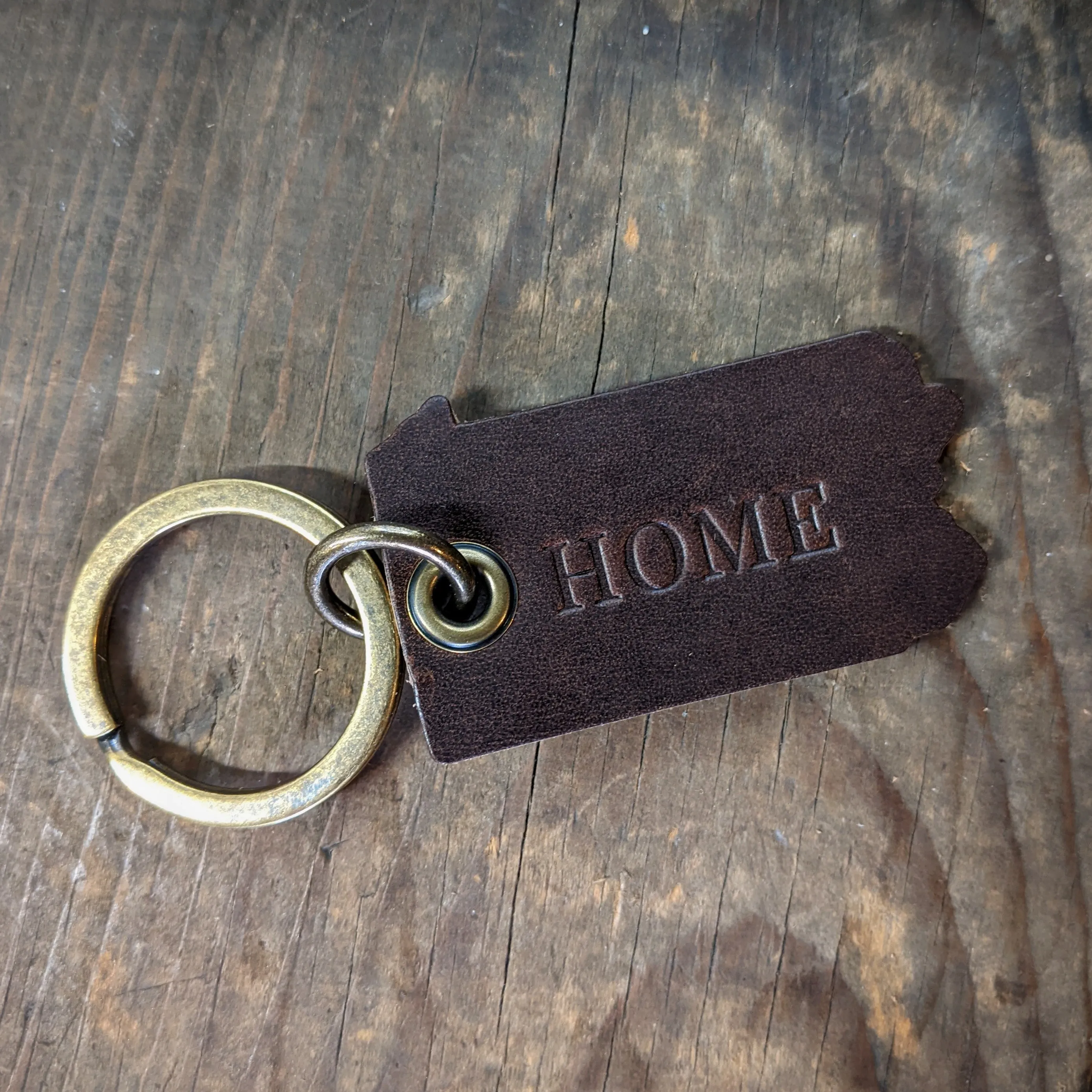 Personalized Leather Pennsylvania State Outline Keychain